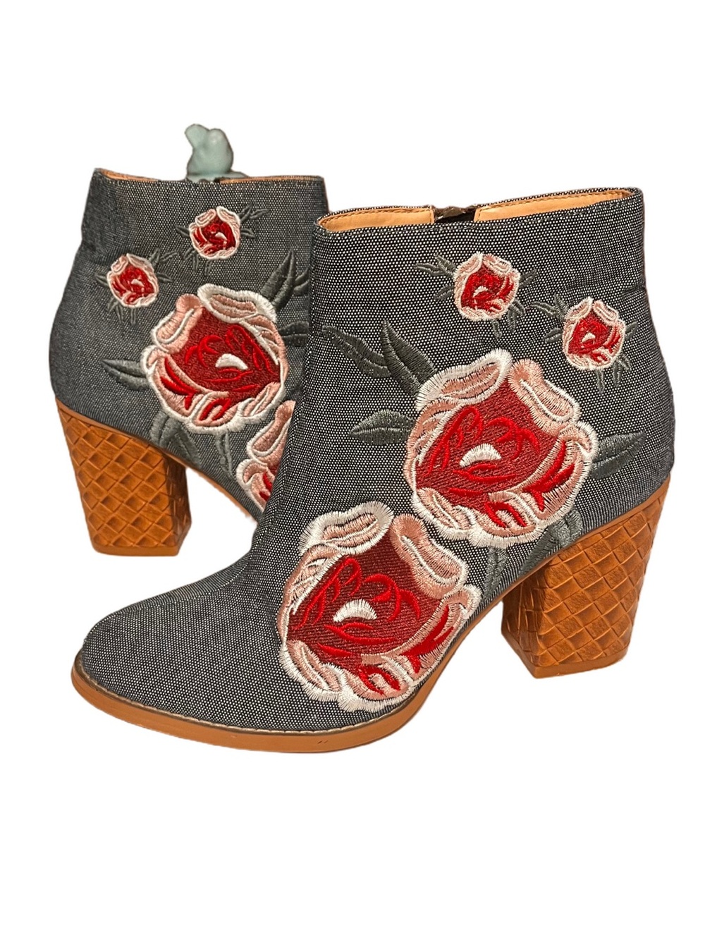 Anthropologie Billy Ella Floral Denim Ankle Boots size 7 - Picture 2 of 8